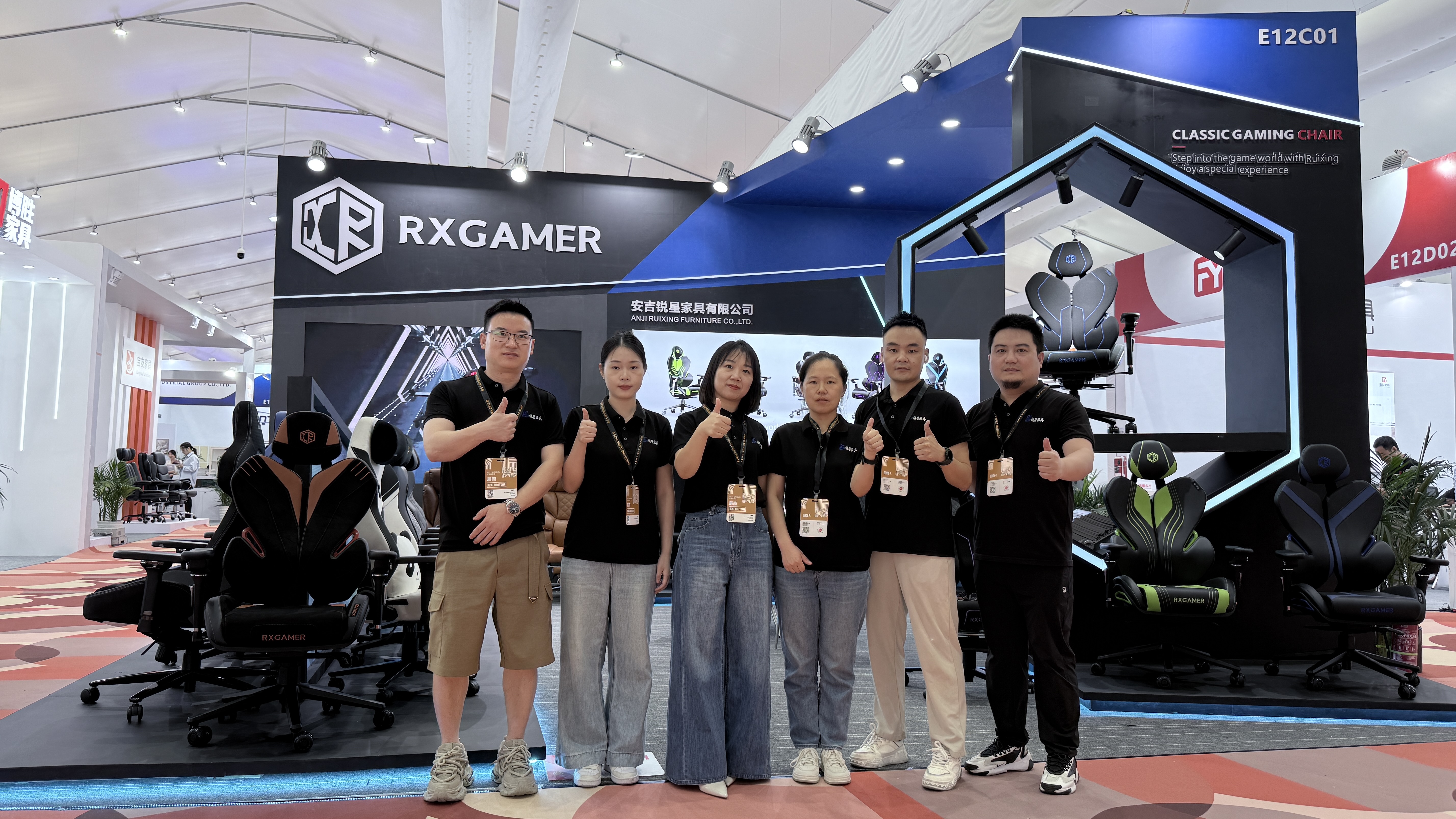 30তম চীন আন্তর্জাতিক আসবাবপত্র মেলায় আনজি রুইক্সিং ফার্নিচার সফলভাবে প্রদর্শন করেছে